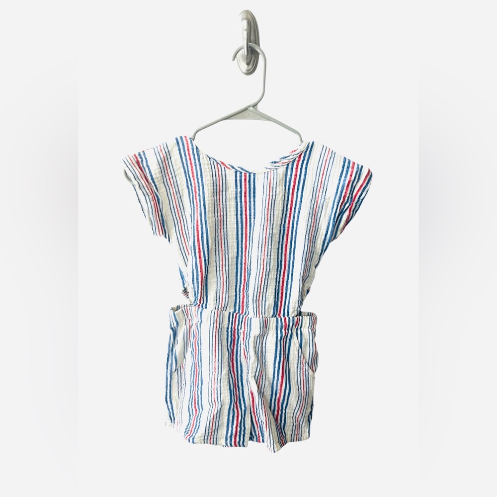 Cat & Jack Fourth of July Striped Romper Short Sleeve Size XS (4/5)